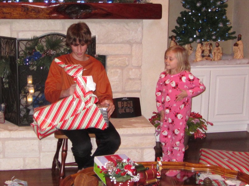 2013-12-23 21-34-43 Hildebrand Christmas.jpg